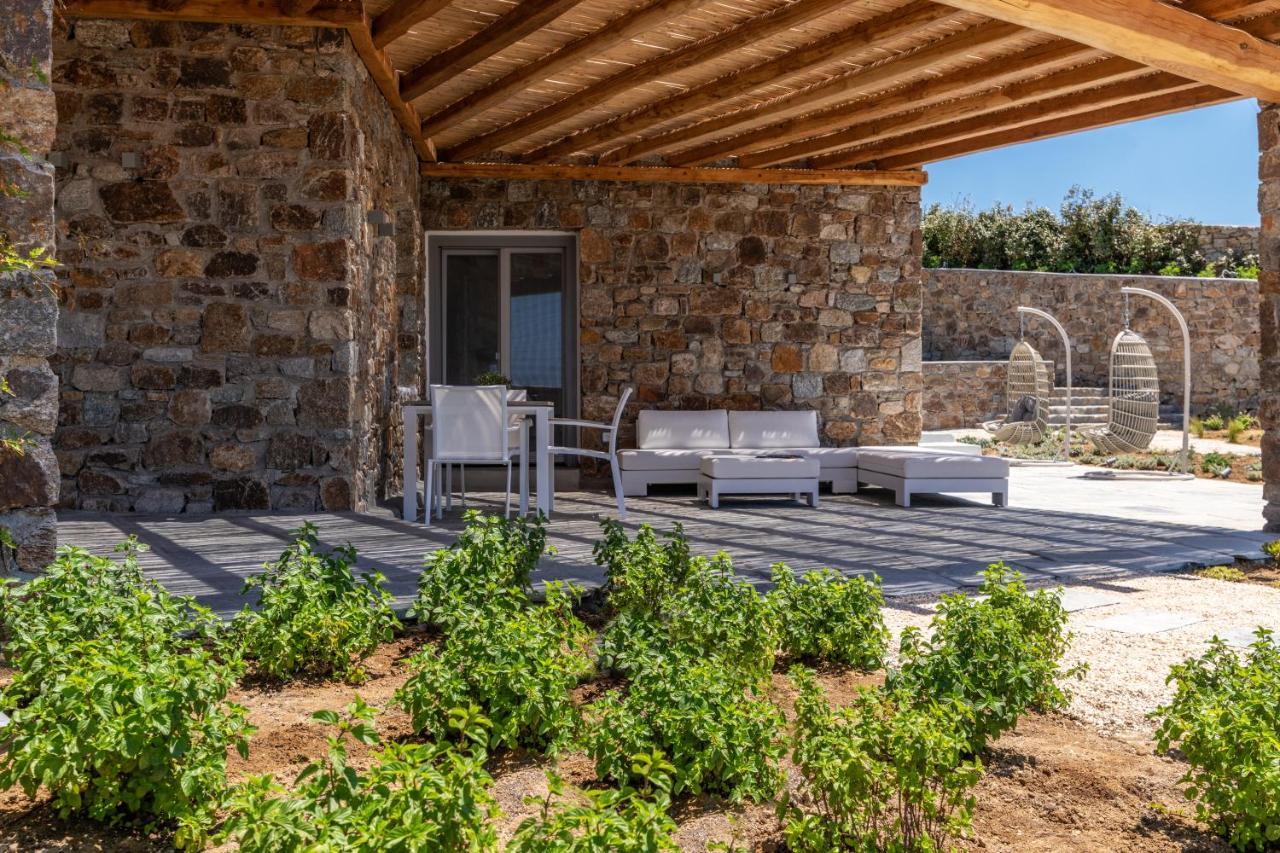Sara Mykonos Villa *